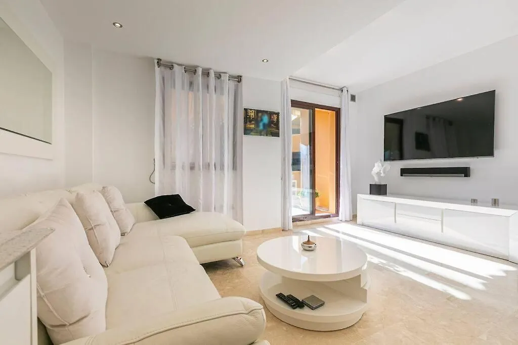 Superb Costalita In Beachfront Complex Rdr406 Estepona 0*,  Spain