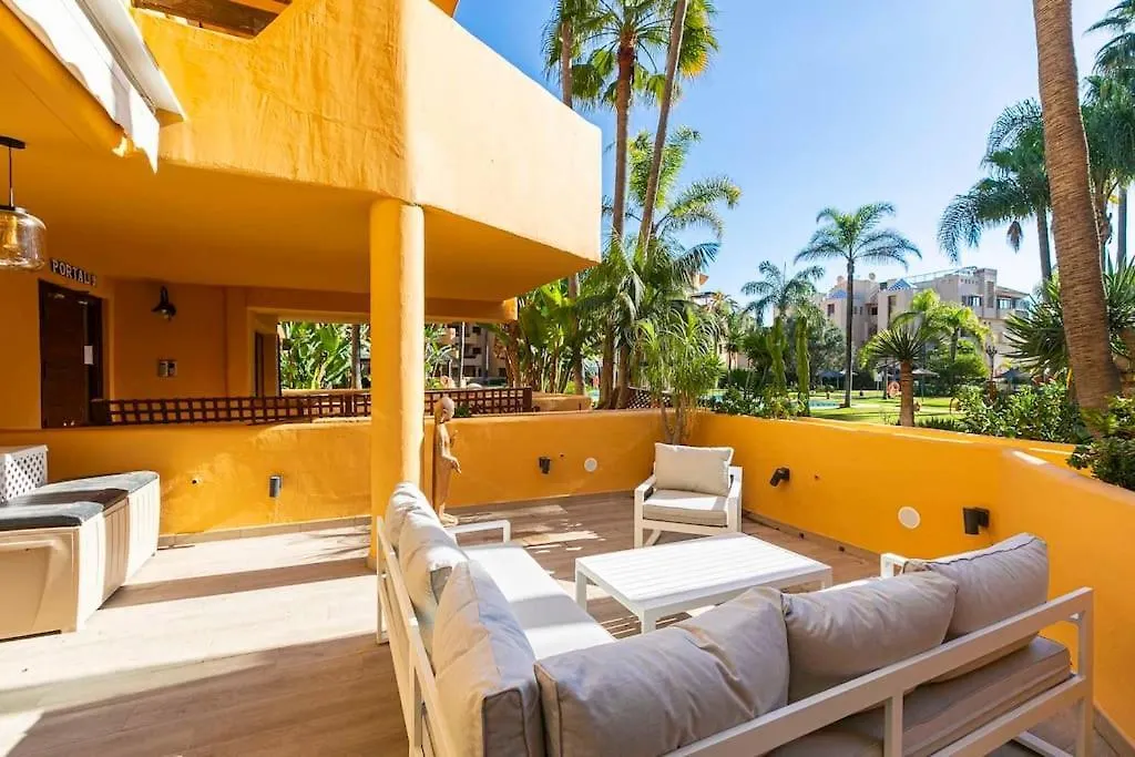 Superb Costalita In Beachfront Complex Rdr406 Estepona